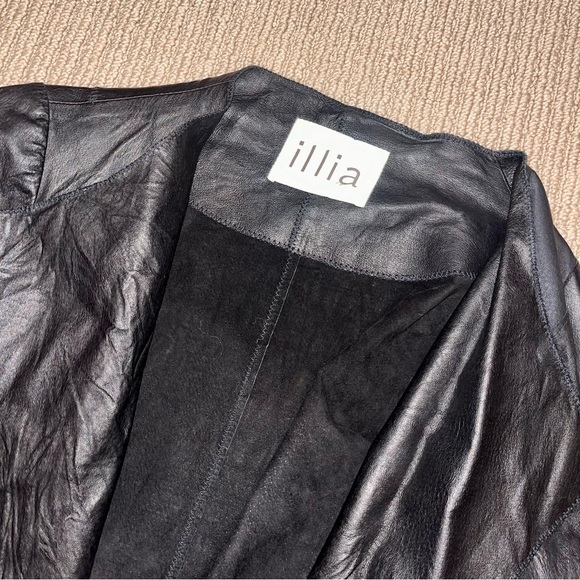 Illia Genuine Leather Jacket - Picture 3 of 4